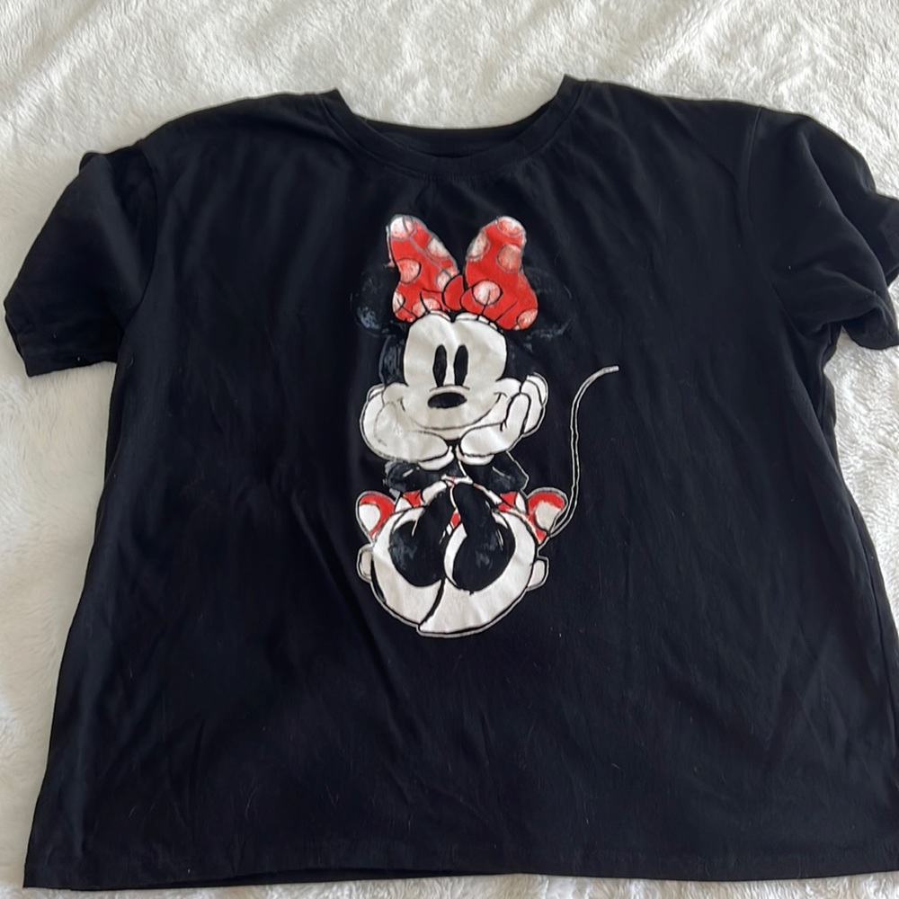 Disney Minnie shirt XL